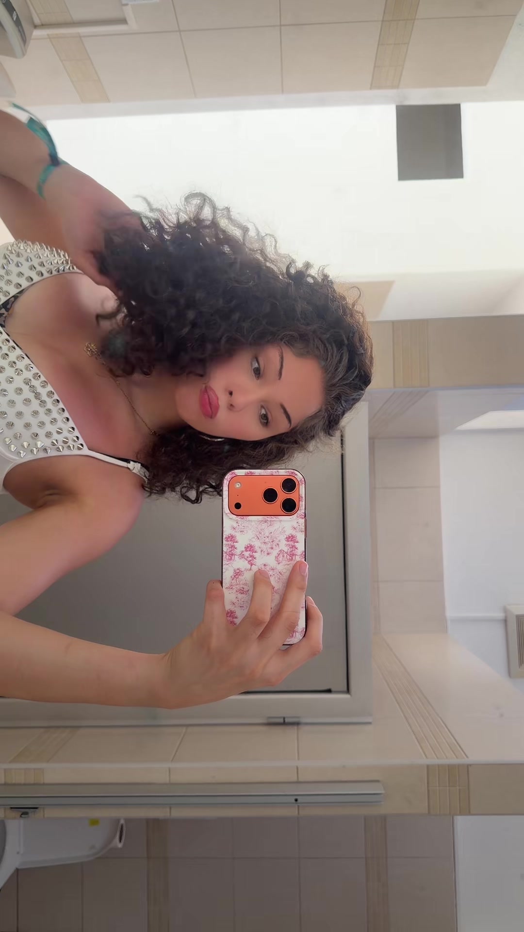 @Cynderella