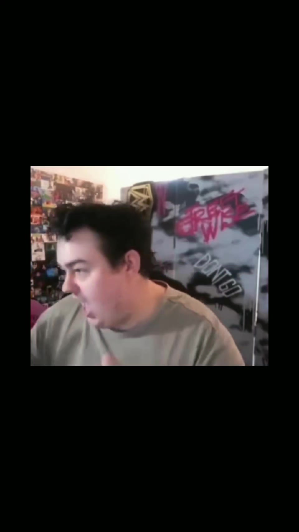 @OLLY -(。>‿‿<。 )