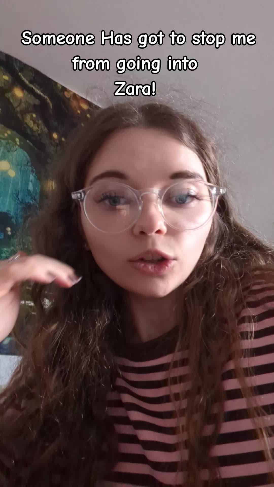 @everythingsRozy