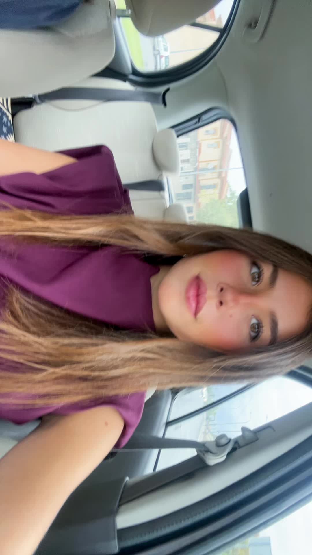 @raqueelrojasb