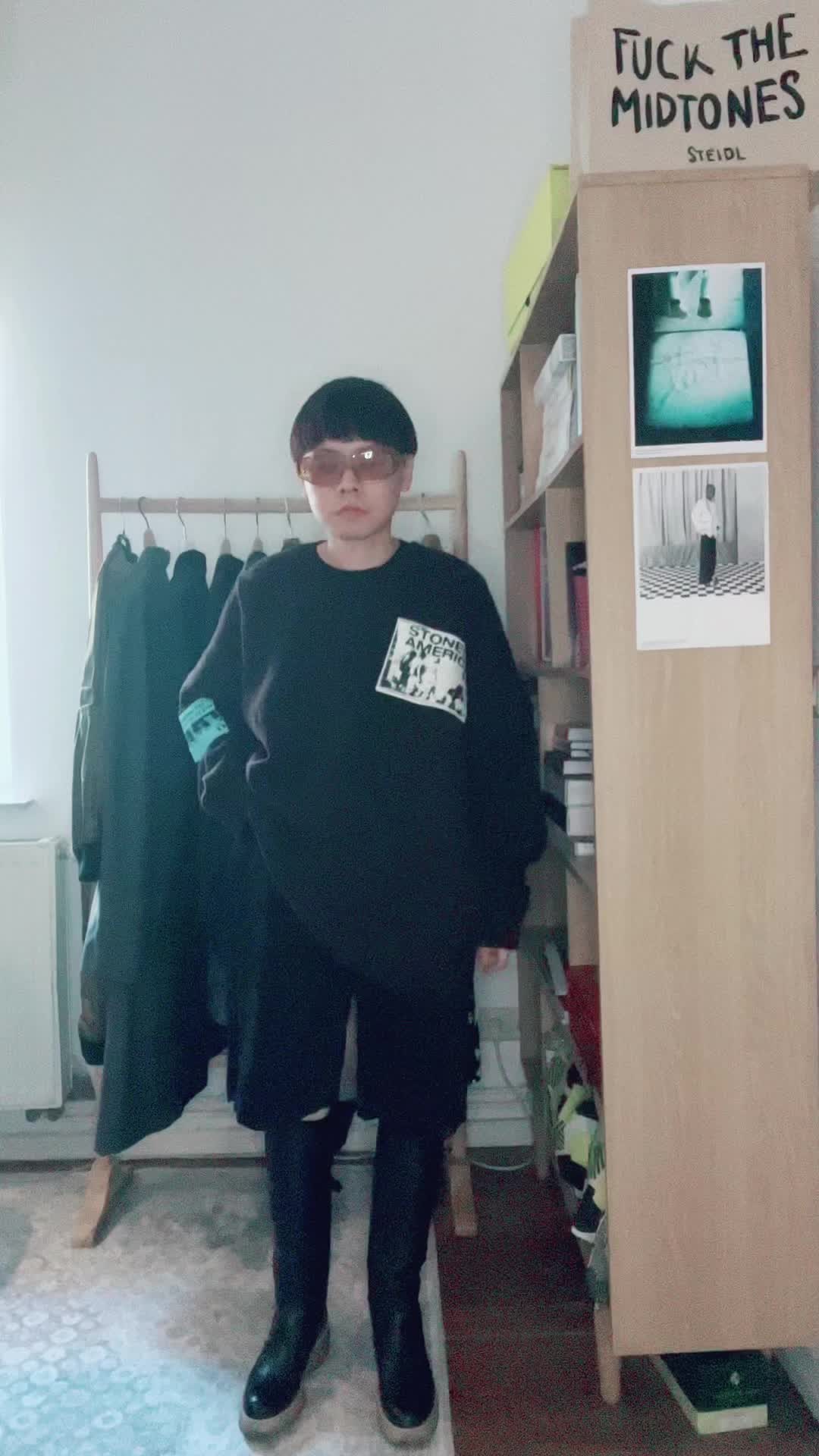 @2twelves