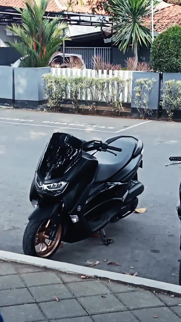 @ikyyytukangnyakiti🤪