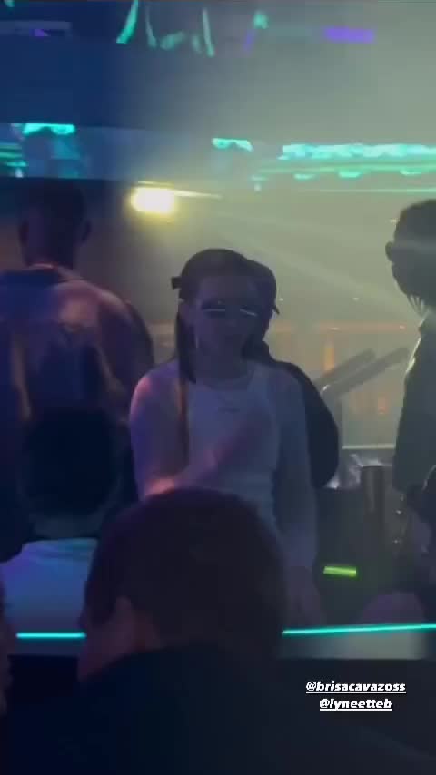 @youngmikoficial