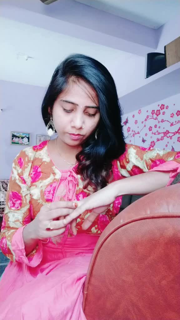 @♥️Sri Nidhi♥️