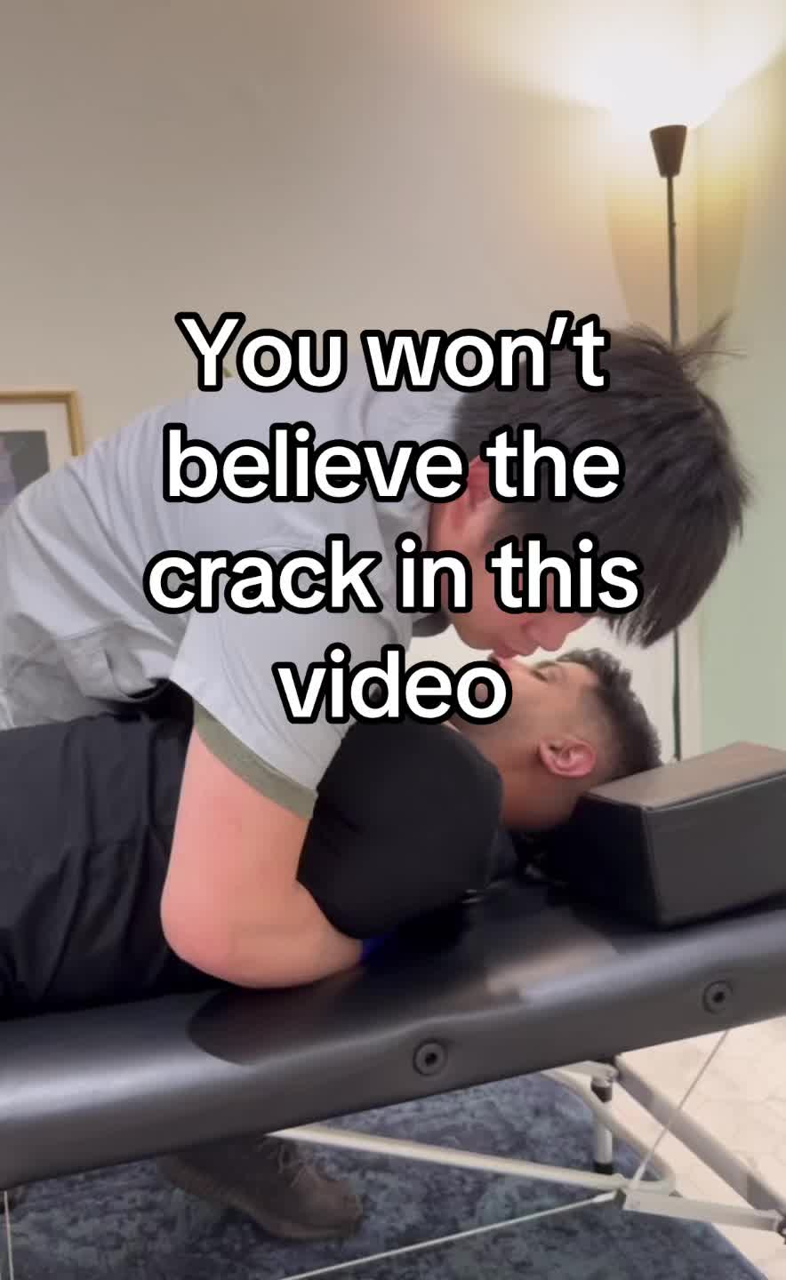 @chiro_couple