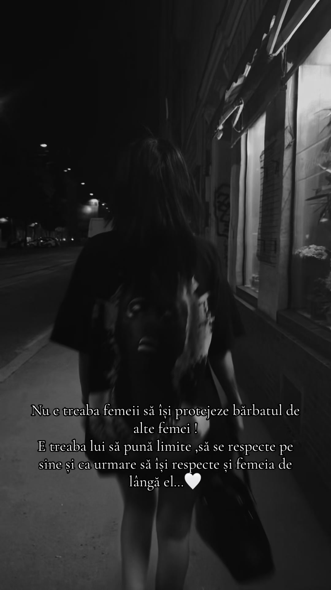 @Elenuș🧸