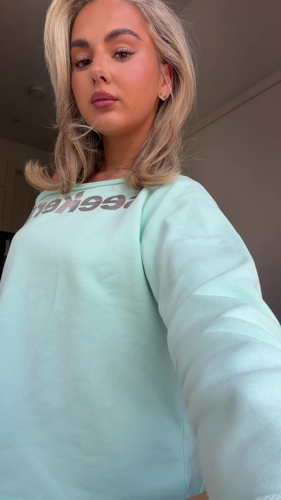 @miadare