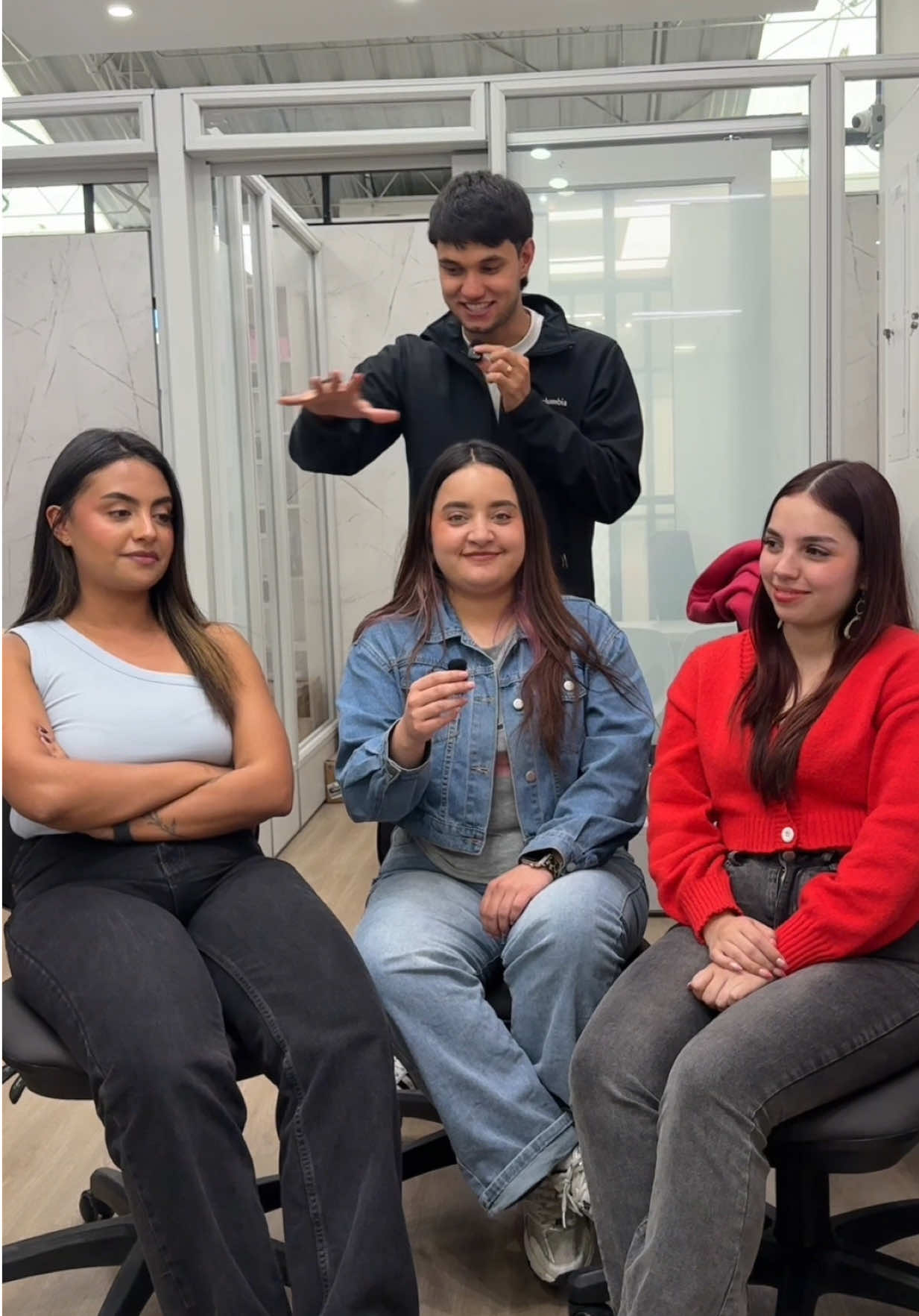 @Trendy Maquillaje