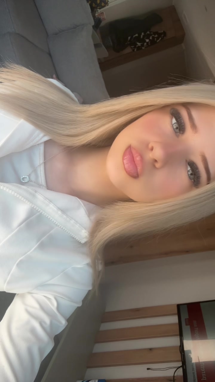 @𝐨𝐥𝐢𝐯𝐢𝐚-𝐞𝐬𝐦𝐞💕🎀