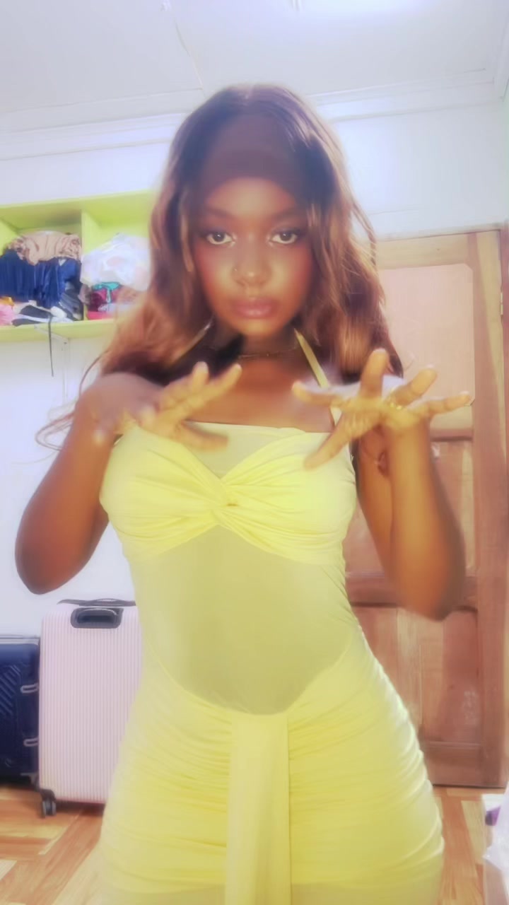 @Bad Laurinou💋