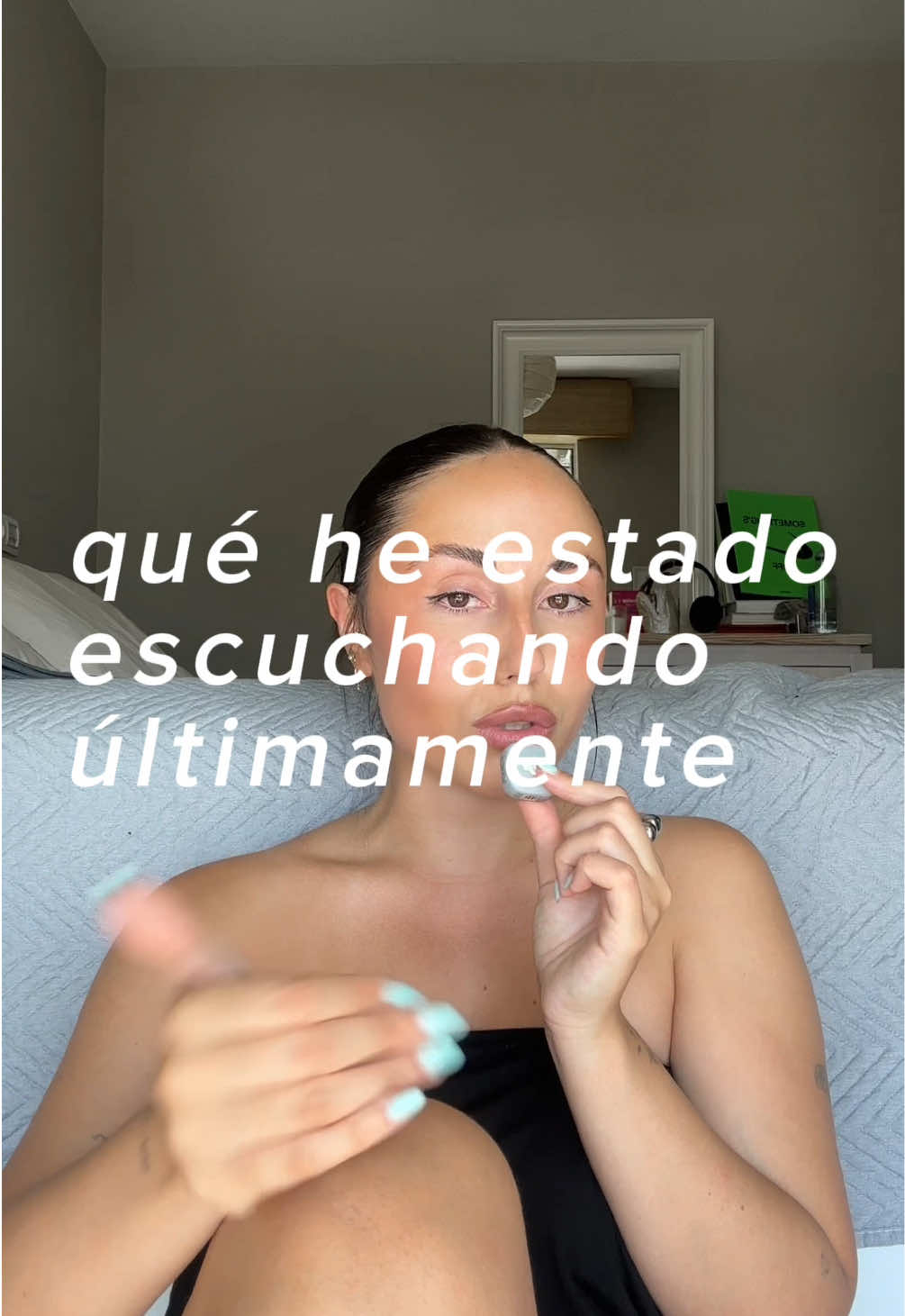 @laura ☆⋆ ˚｡⋆