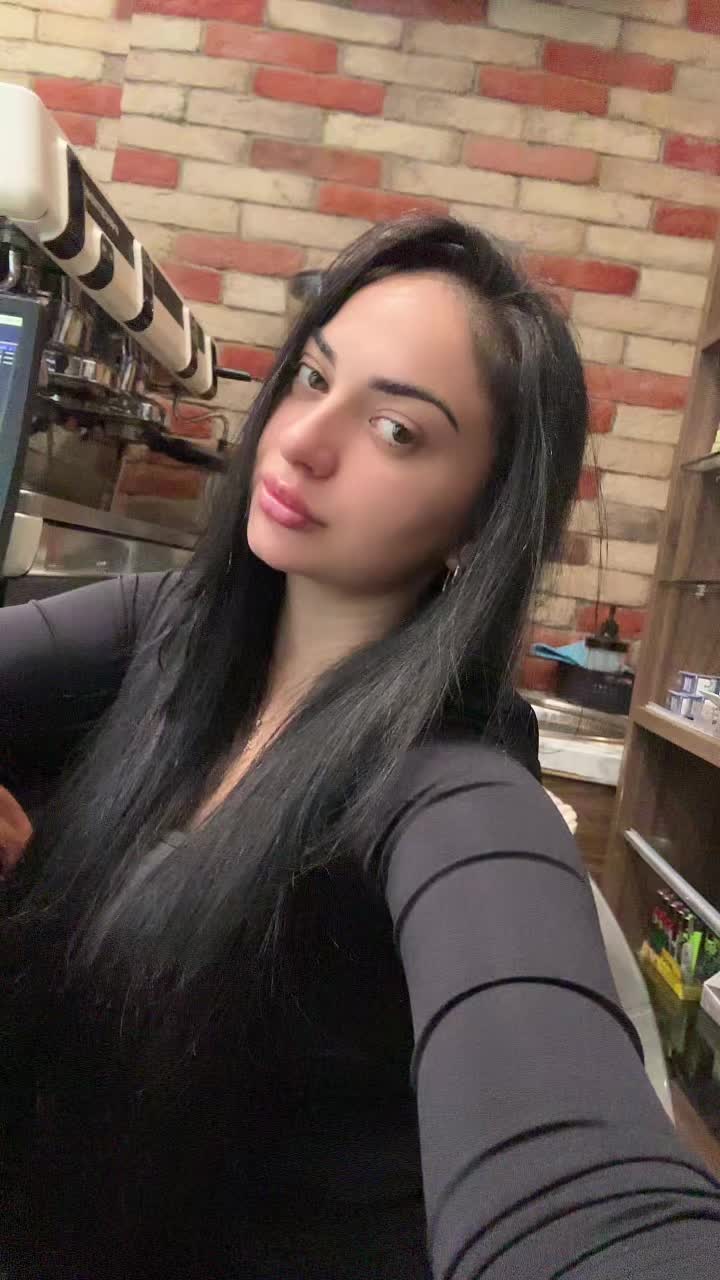 @Mikkaela Kamburova