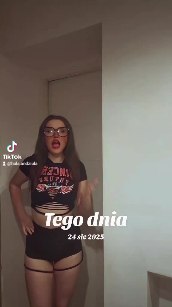 @Hula_Andziula 🦋