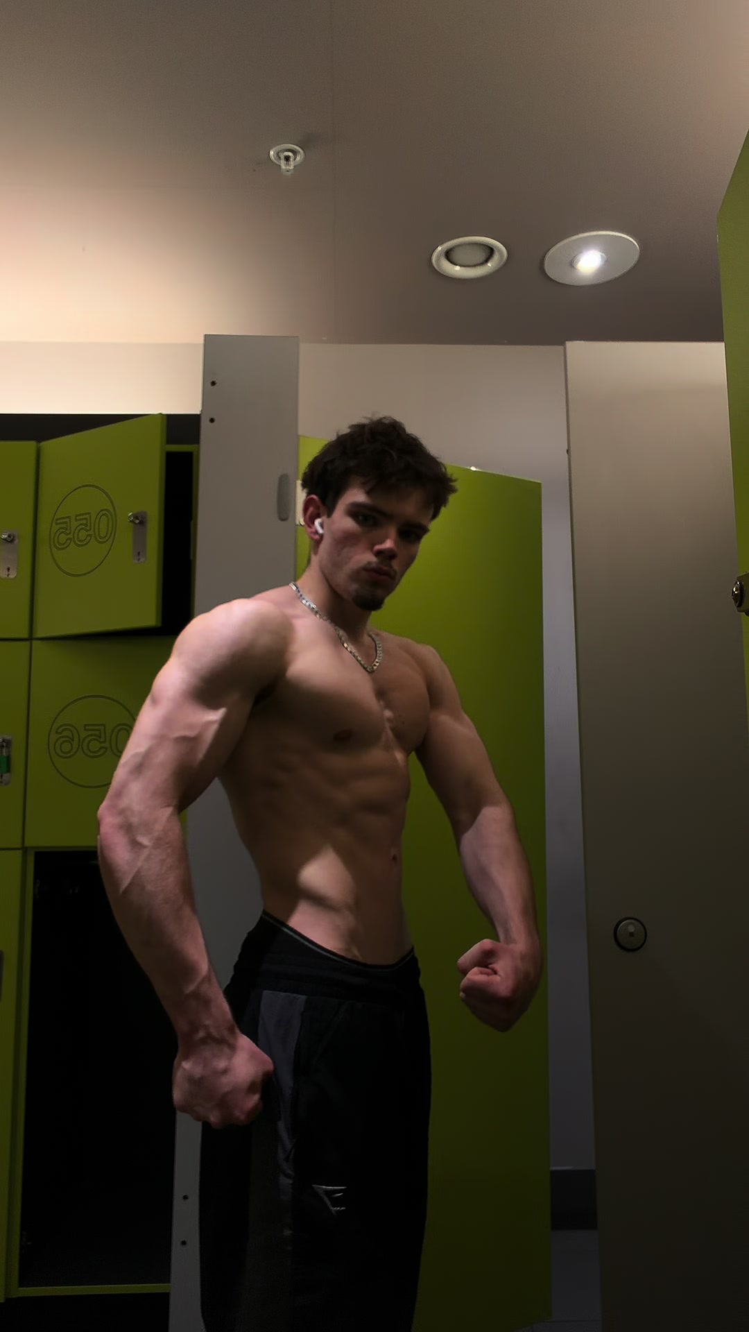@joshlifts♱