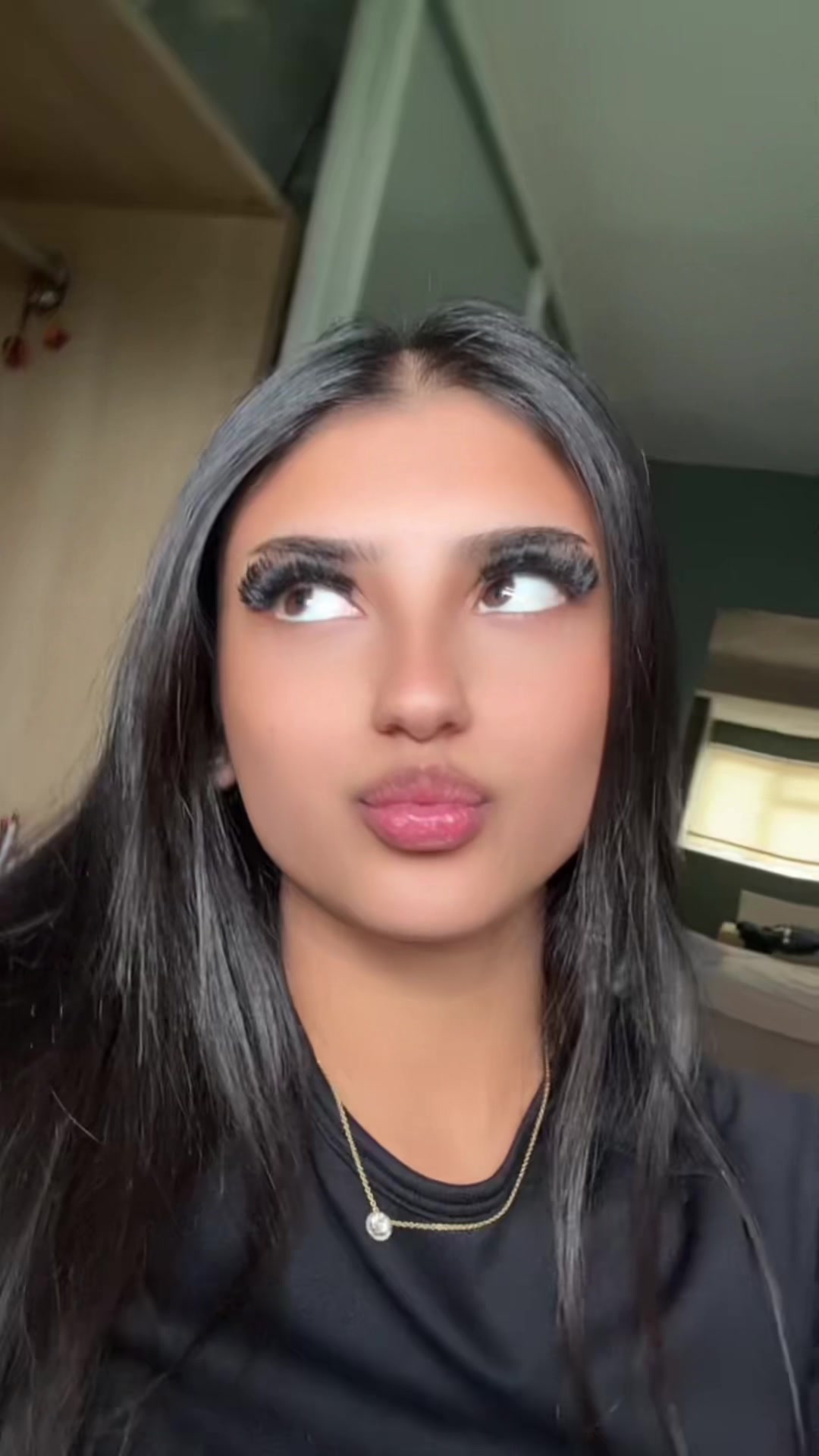 @notriiakaur