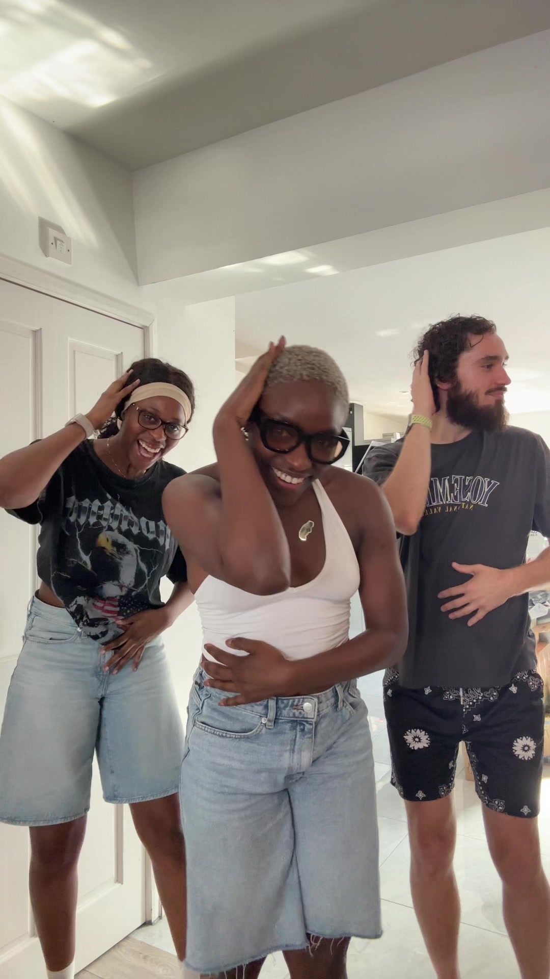 @Oluwatosin | Dance & Lifestyle