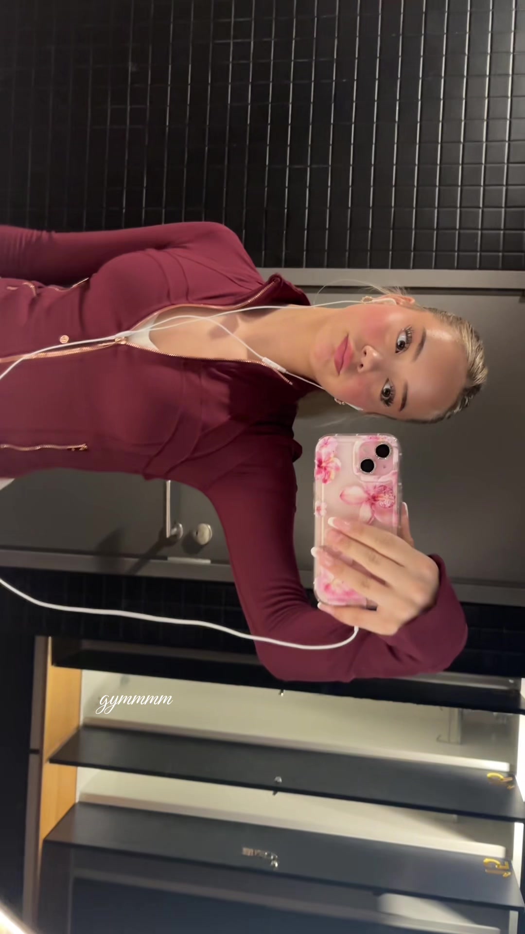 @𝒎𝒊𝒊𝒂