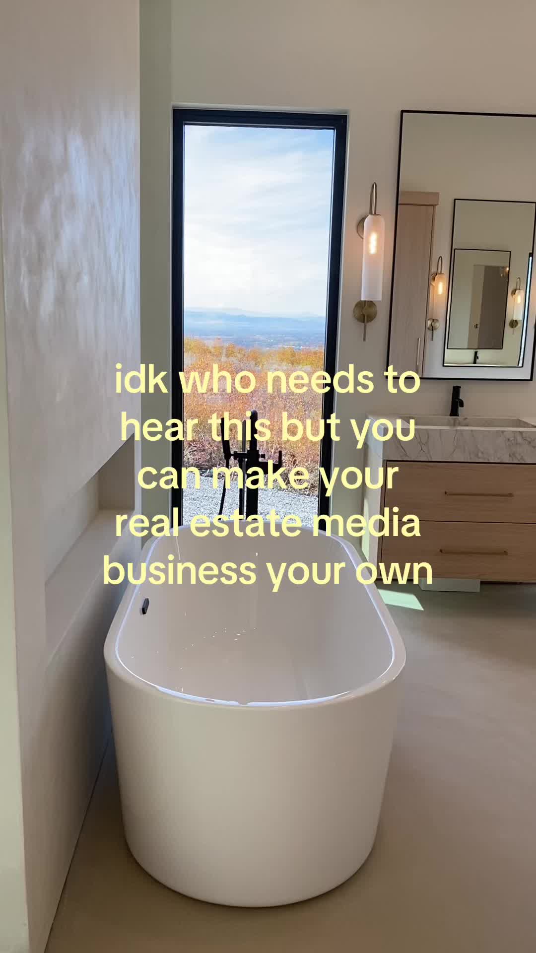 @lindsay | realestatephotocoach