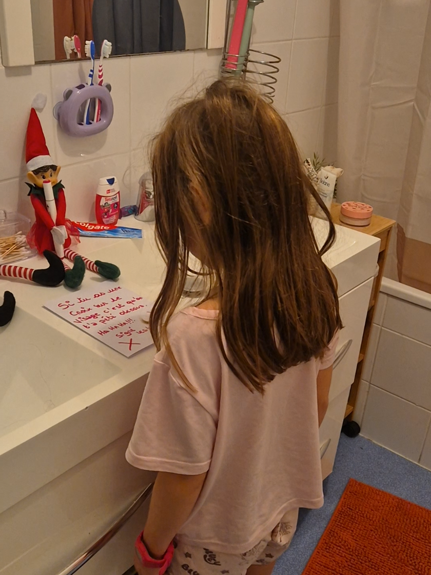 @Les Vlogs d&rsquo;Elodie