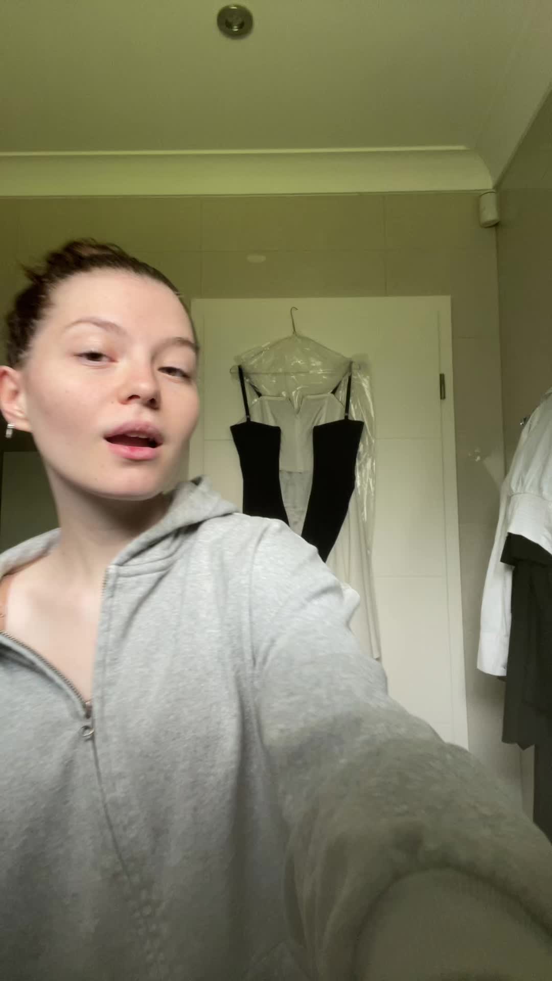 @Sophia