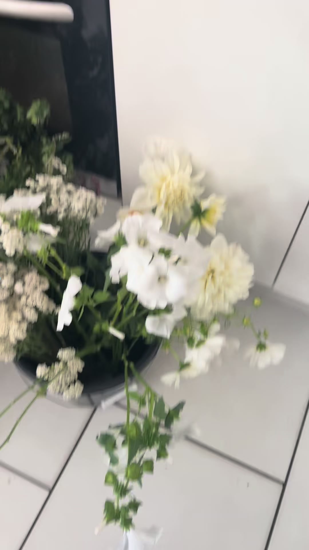 @L B Designs