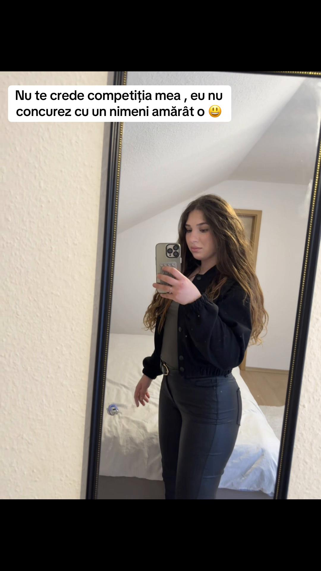 @PAULA 🥷