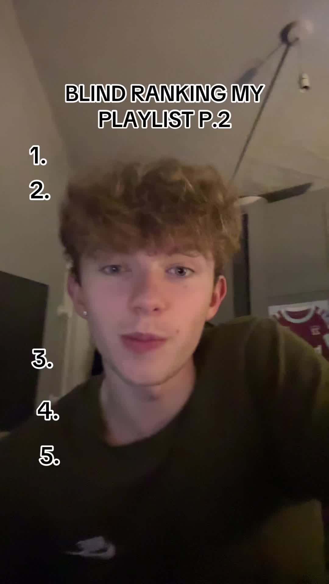 @deeceyy