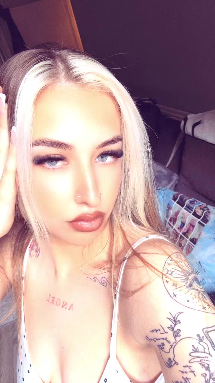 @courtneyjade_98
