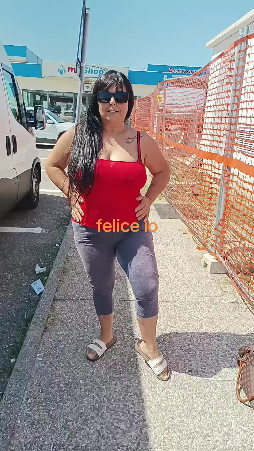 @donna ciretta bella