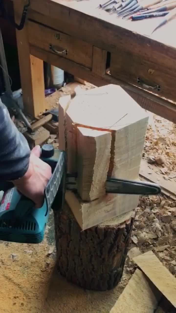 @GoldenCarpenter