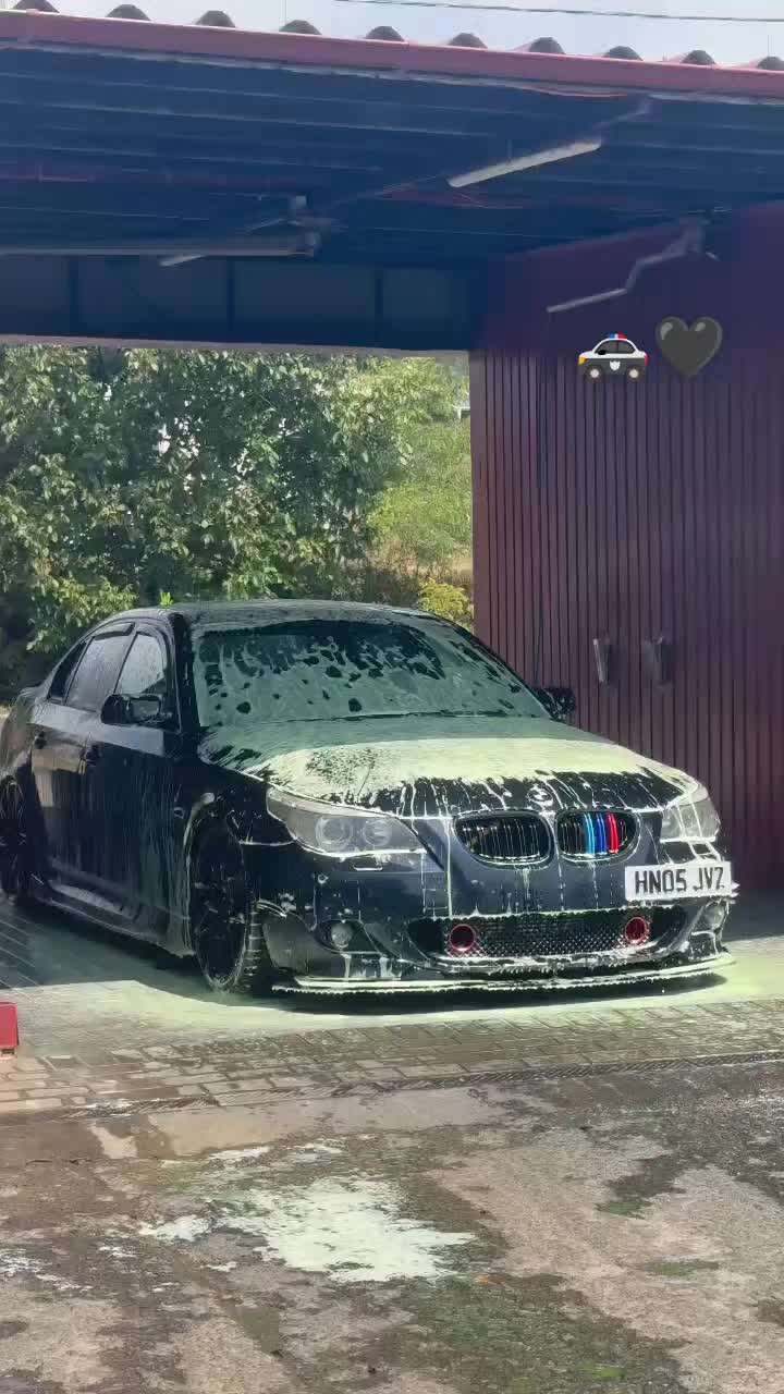 @D.N.S