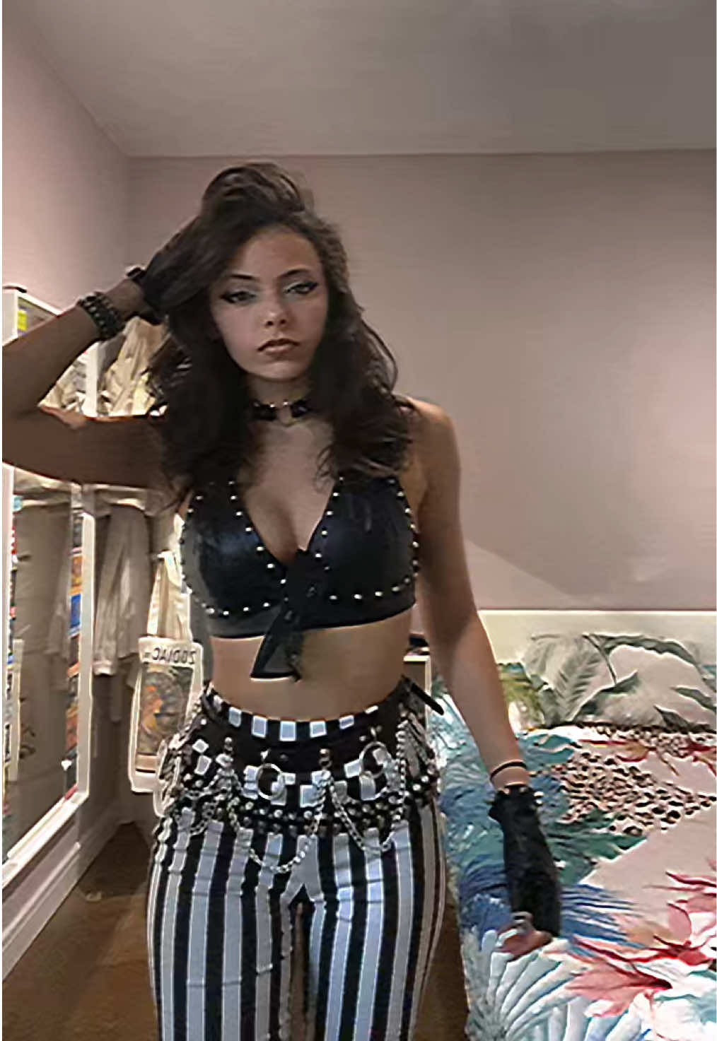 @anitaa