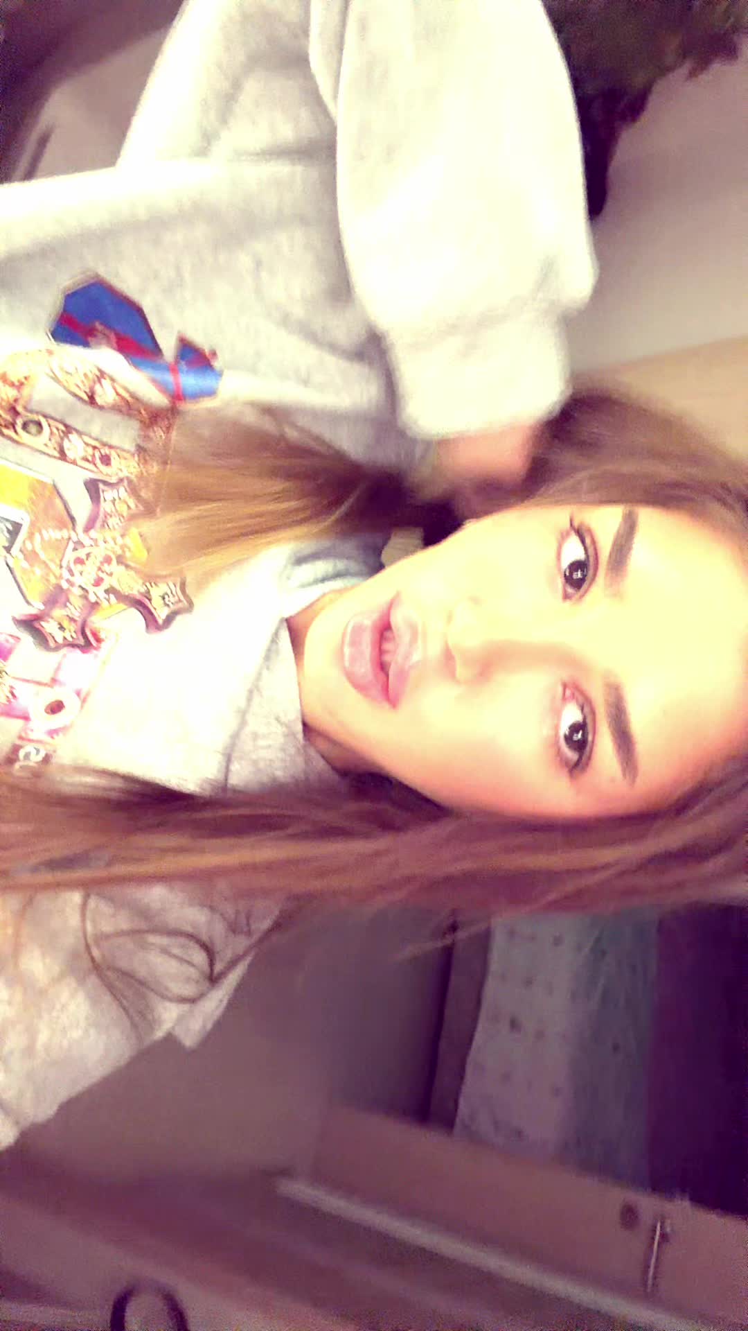 @luvkatelak