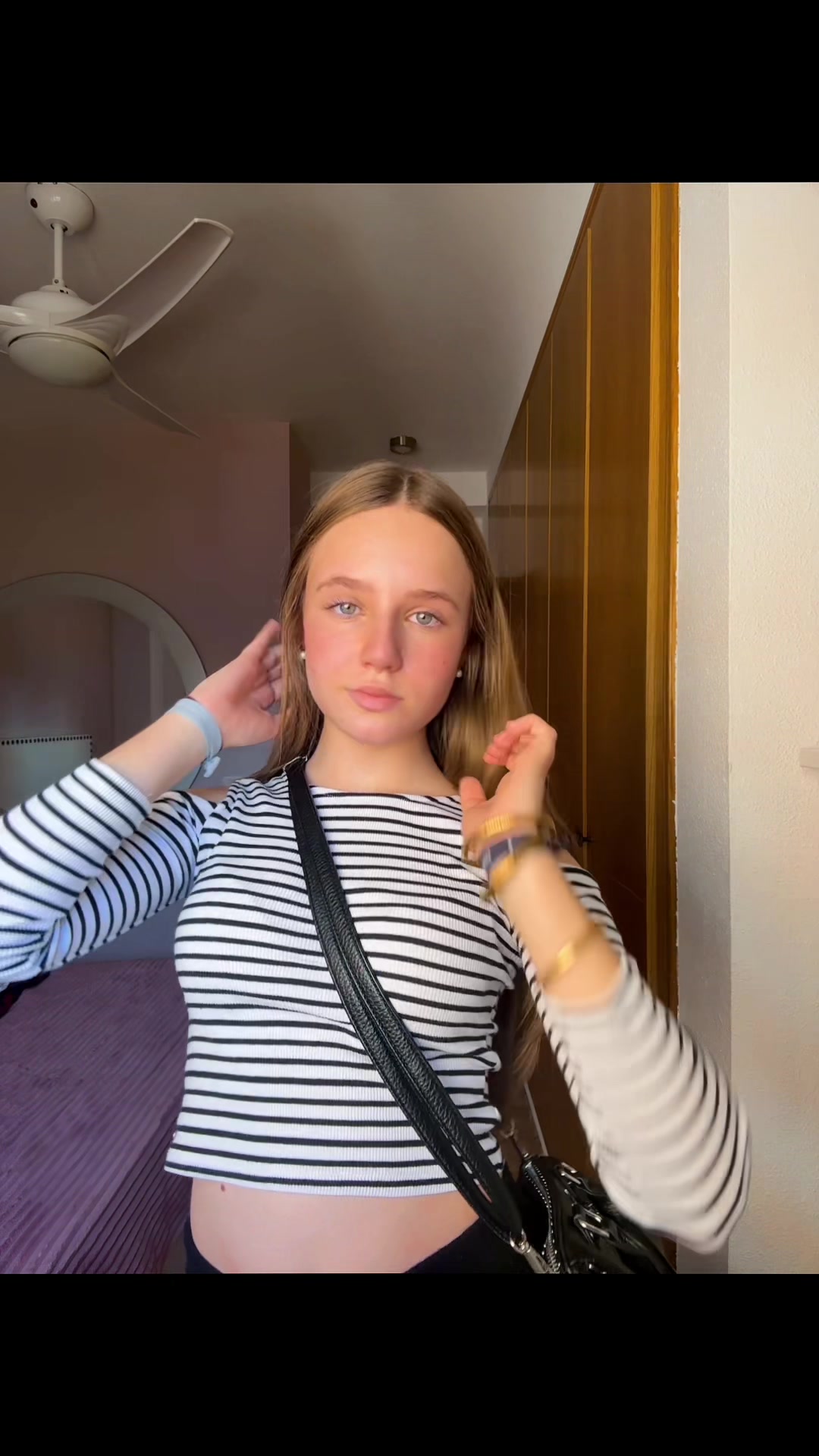 @𝟒𝟒𝟒