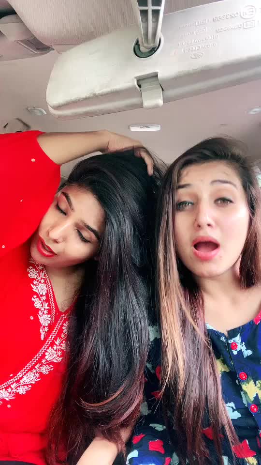 @👑priyaanka👑