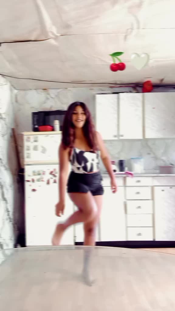 @Šakur oxx SNM Lisa Nela😘💋💖