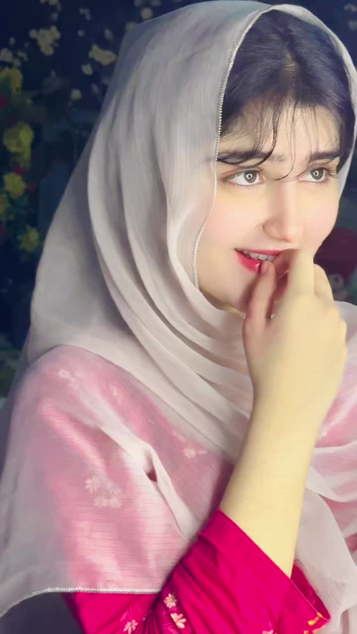 @𝓩𝓸𝔂𝓪🧚🏻&zwj;♀️