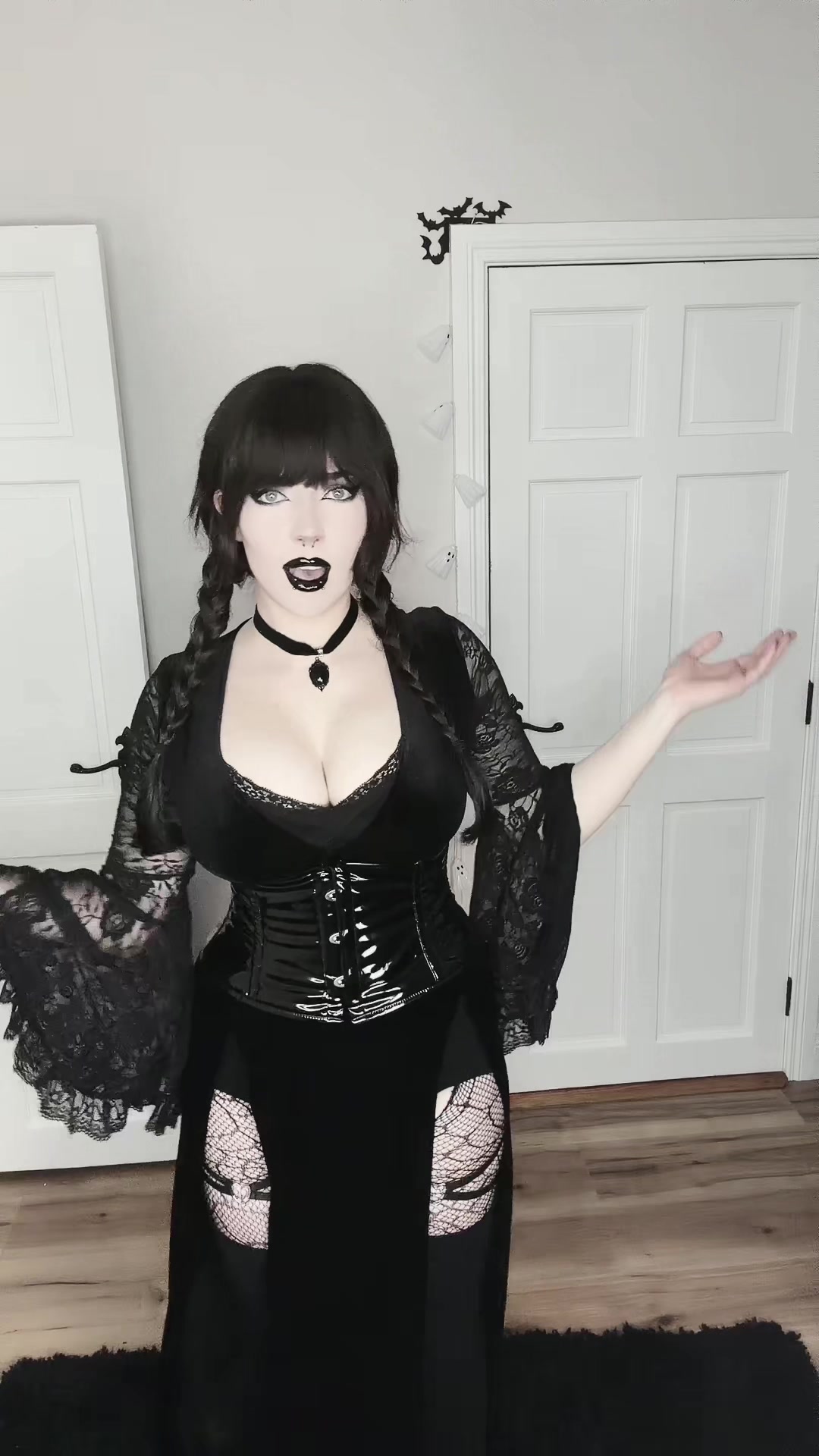 @Cutiegothxo