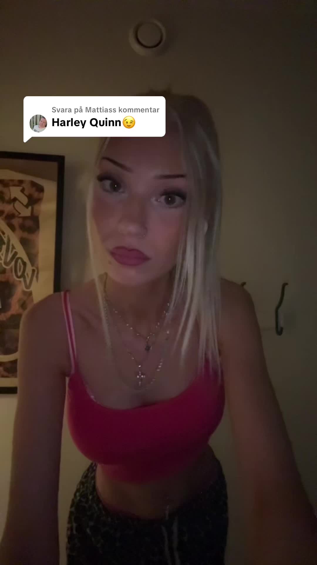 @👽