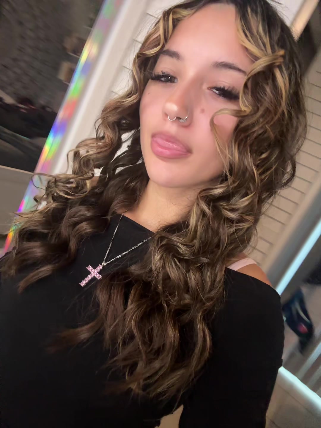 @️