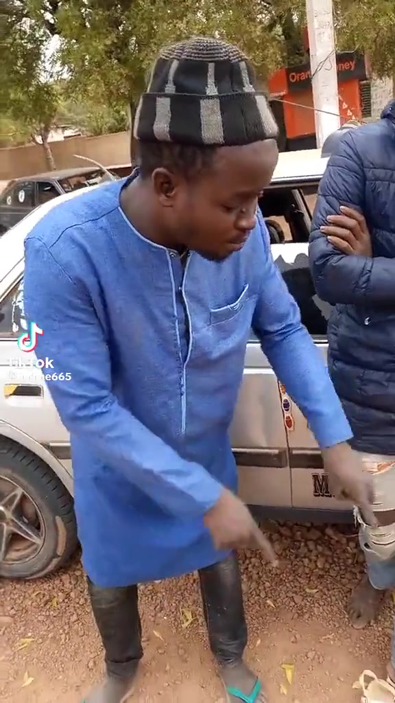 @Ndiongolor