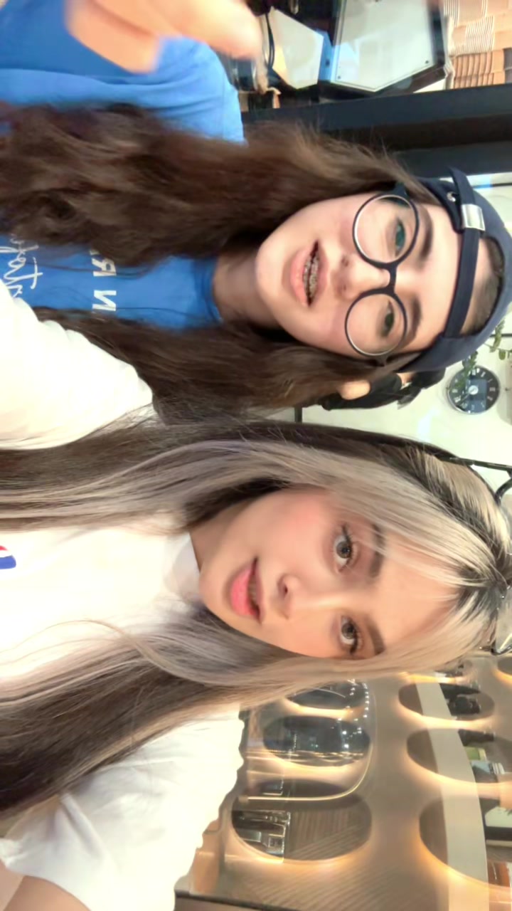 @felora