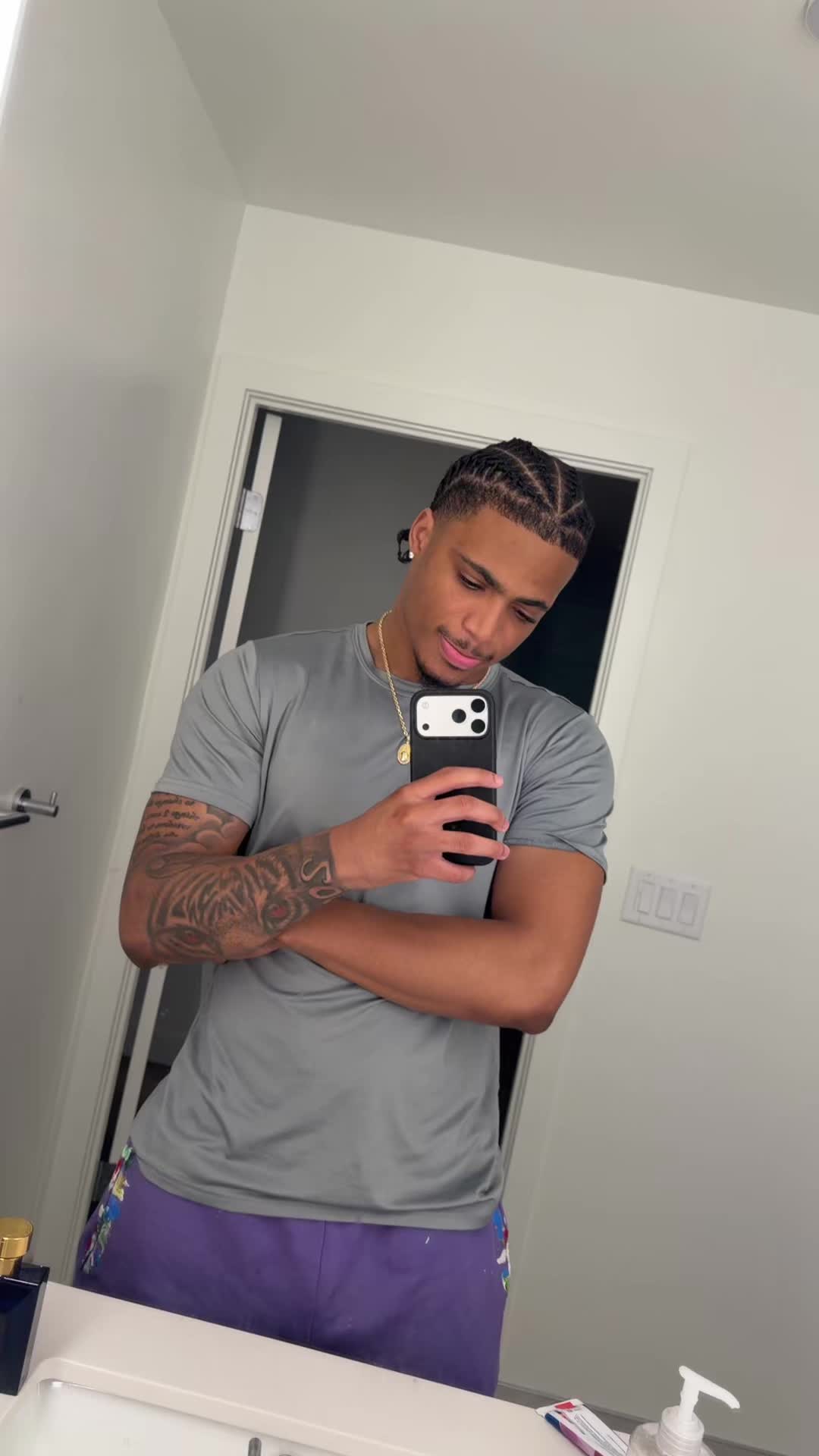 @Twinnio