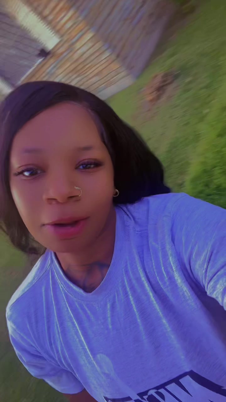 @CandyB