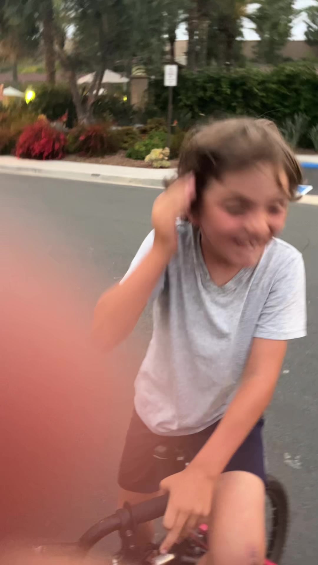@LeoMeyson