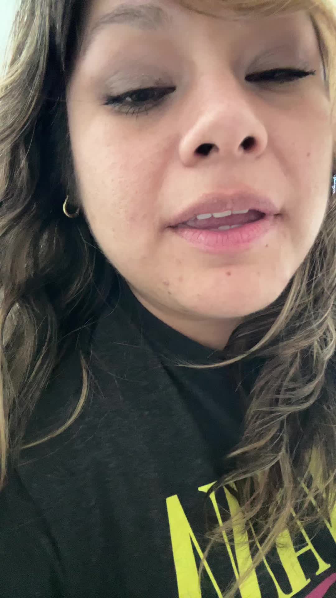 @Vee