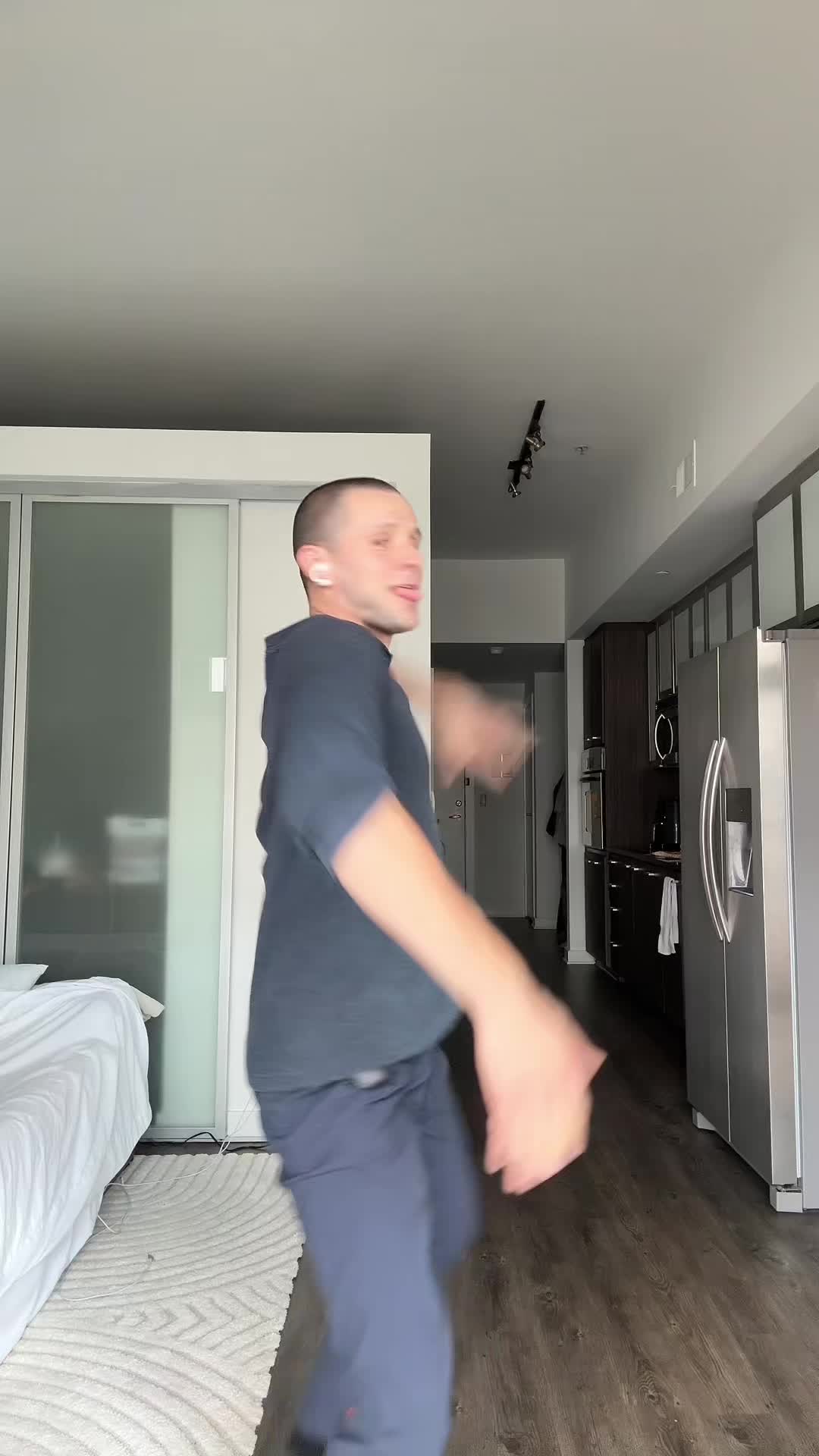 @Bj 🦋