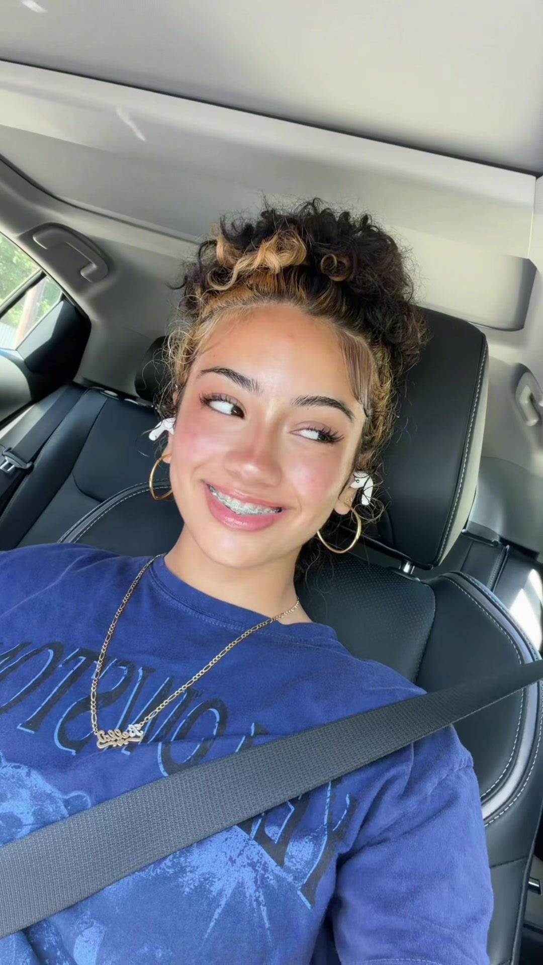 @bellabae