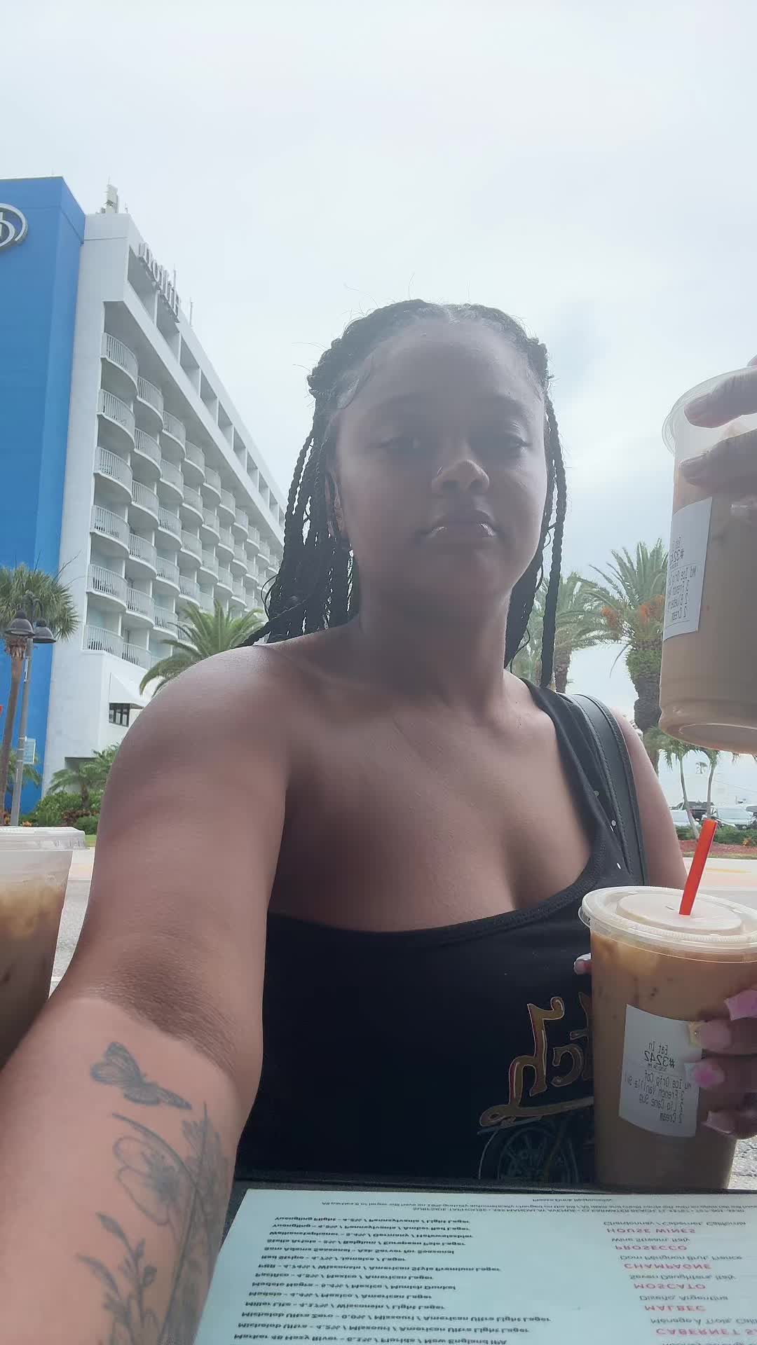 @_Sidnee