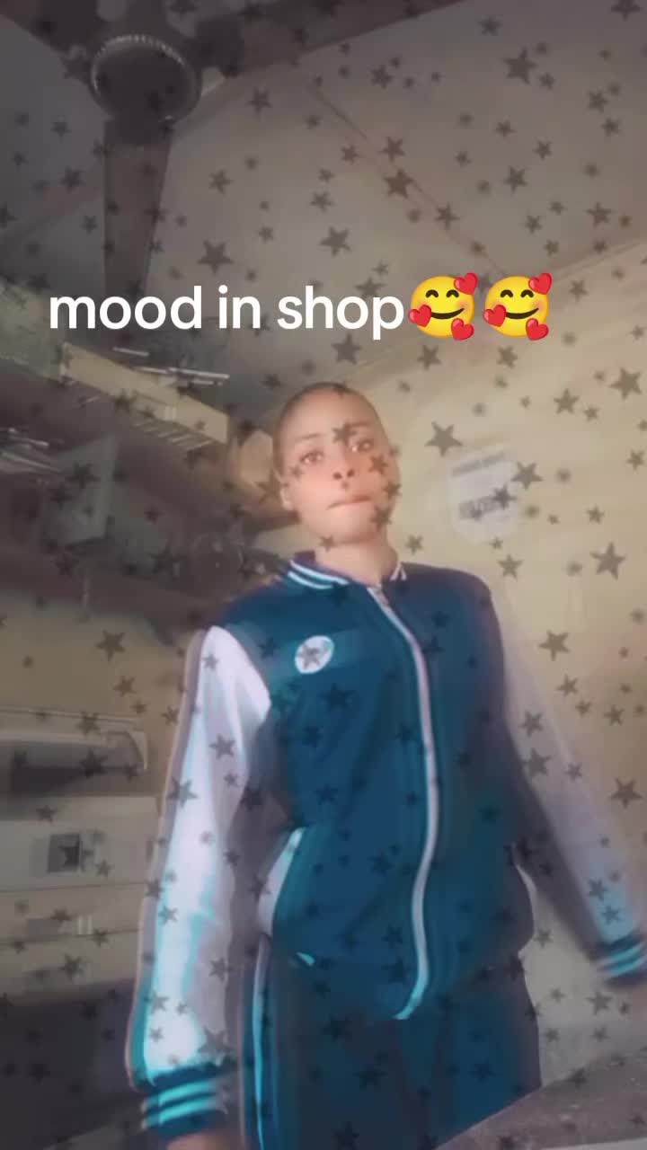 @Vickkydee